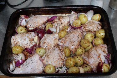 chicken and potatoes jarvis landworks charity prison 374x249 - Prisoner Training &amp; Placements