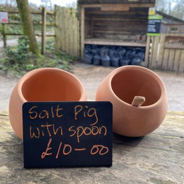 Inside the Pottery Studio with Julia Toy - Prisoner Training & Placements IMG 6985 376x376 - Prisoner Training & Placements